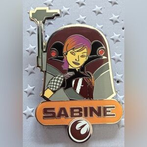 Sabine Wren Star Wars Rebels Mandalorian Helmet Her Universe Disney Pin